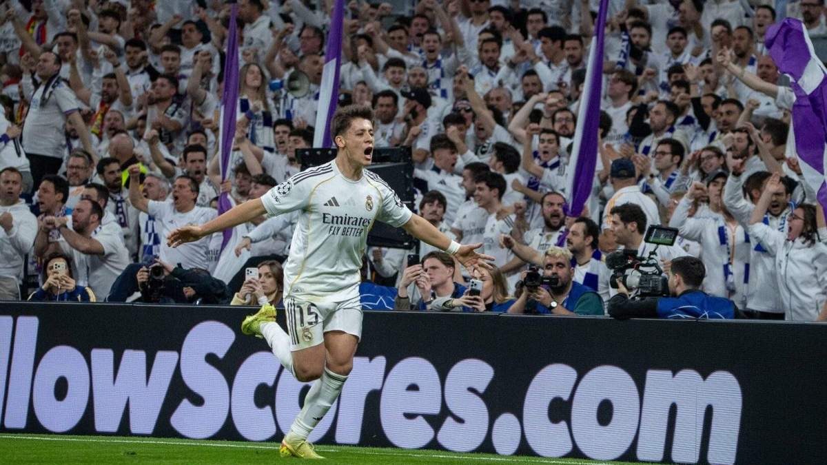 Arda Güler celebrando su gol al Benfica este miércoles, posteriormente anulado