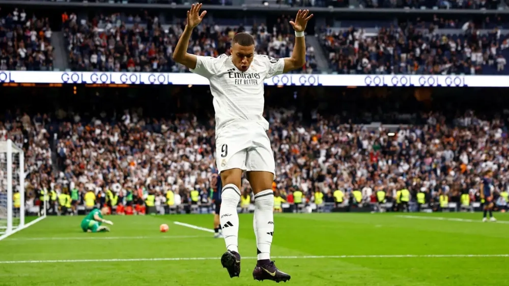 Mbappé celebrando un gol con el Real Madrid