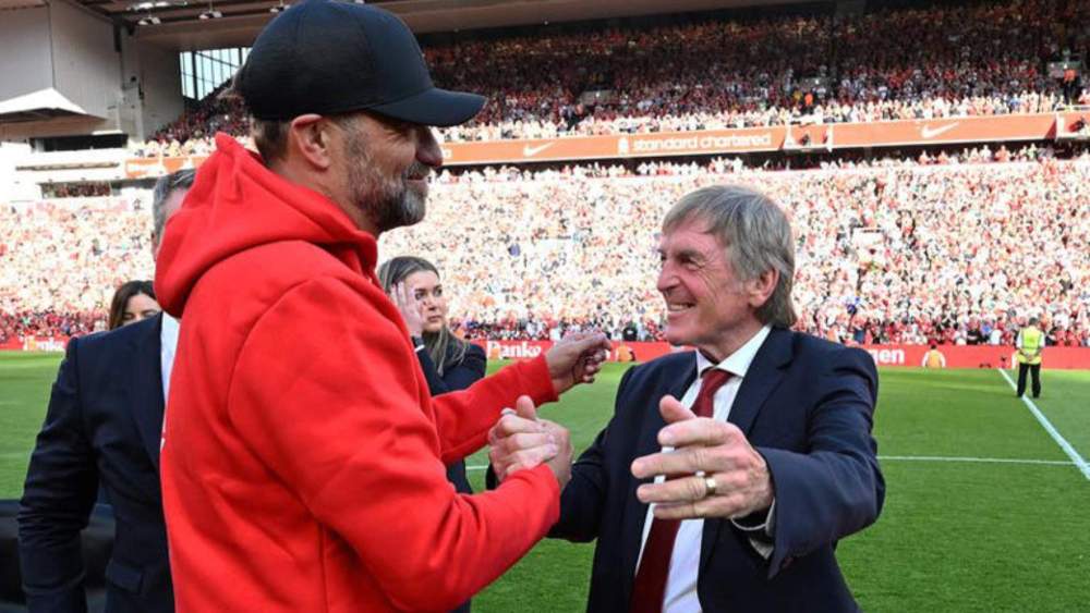 Jürgen Klopp se unirá a Kenny Dalglish para dirigir el próximo partido del equipo de leyendas del Liverpool. Jürgen Klopp se unirá a Kenny Dalglish para dirigir el próximo partido del equipo de leyendas del Liverpool.