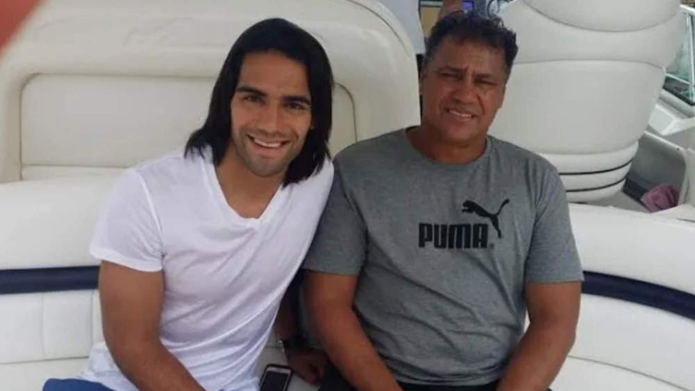 Radamel Falcao, junto a su padre, Radamel García. Radamel Falcao, junto a su padre, Radamel García.