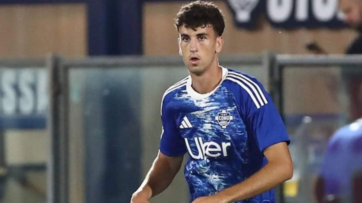 Jacobo Ramón, en un partido de esta temporada con el Como.