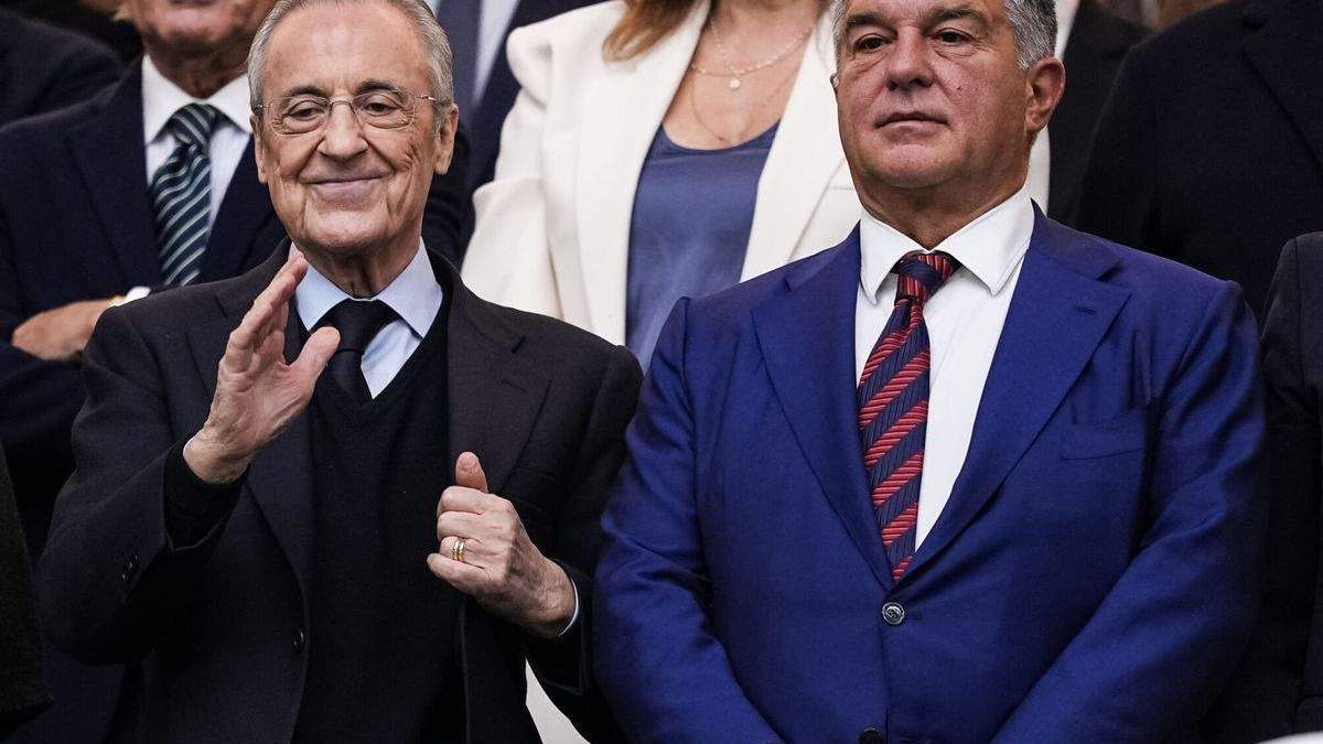 Florentino Pérez y Joan Laporta en el palco del Santiago Bernabéu.