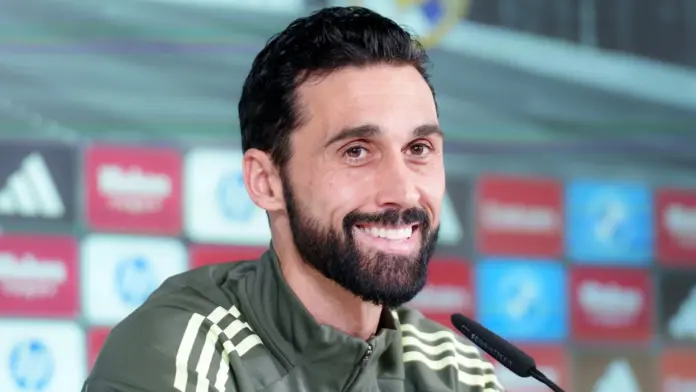  Arbeloa, contundente: «Con Carvajal me gusta hablar siempre y cada vez está más cerca de jugar»

