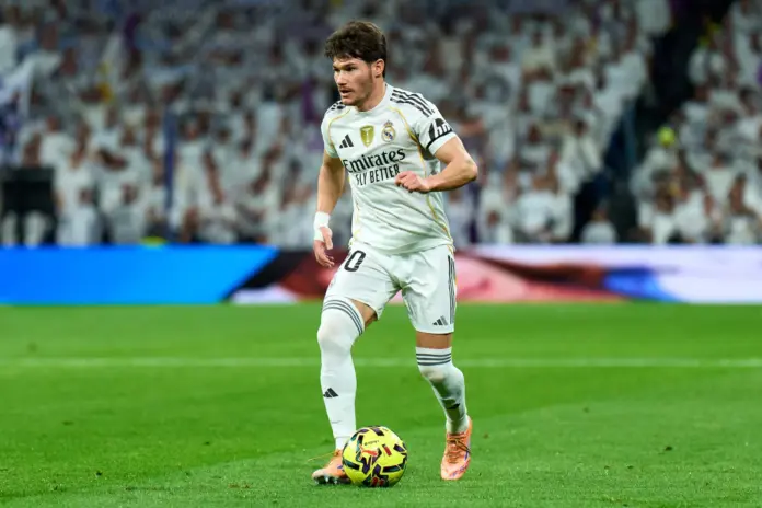  Fran García desaparece de la ecuación y el Real Madrid cierra la puerta a su salida

