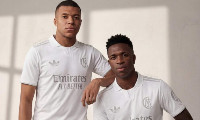 La camiseta de los 125 años del Real Madrid promete ser un éxito de ventas: todos la quieren comprar