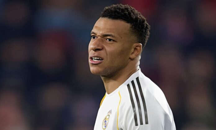 Mbappé no jugará ante el Benfica, según L´Équipe