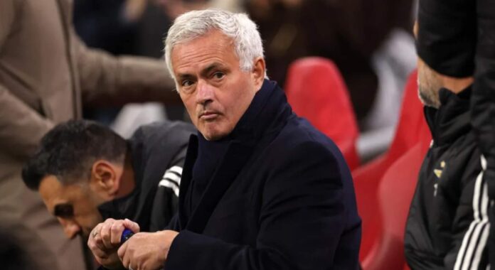 Mourinho al hospital antes del partido ante el Real Madrid