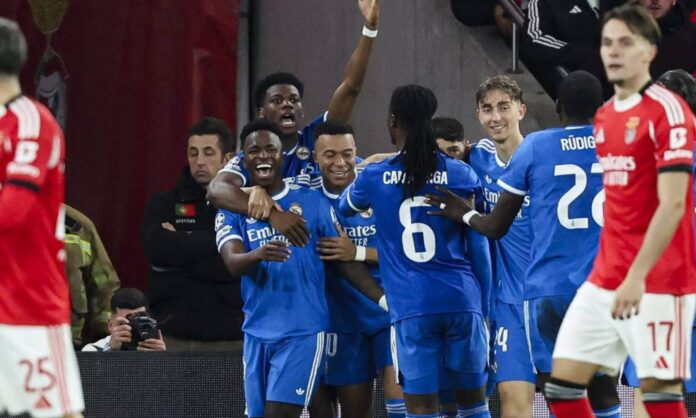 Álvaro Arbeloa cuenta con cinco bajas para el partido de mañana