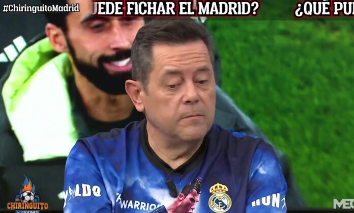 Tomás Roncero dando su opinión en El Chiringuito.