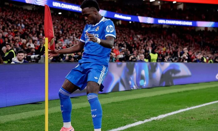 Vinicius Junior, celebrando su golazo ante el Benfica.