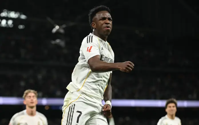  Arbeloa recupera la chispa de Vinicius

