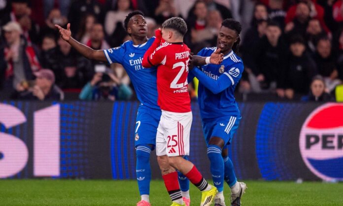 Vinícius Júnior, Prestianni y Eduardo Camavinga.