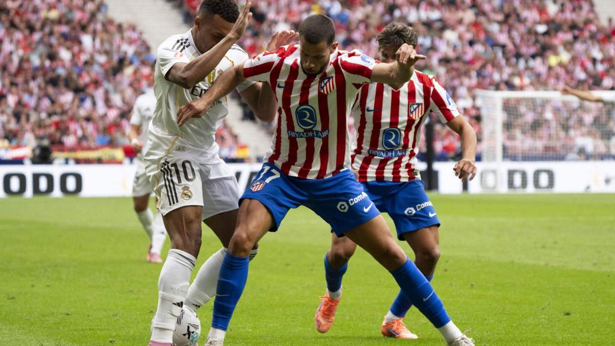 Kylian Mbappé jugando contra el Atlético de Madrid en el derbi madrileño.