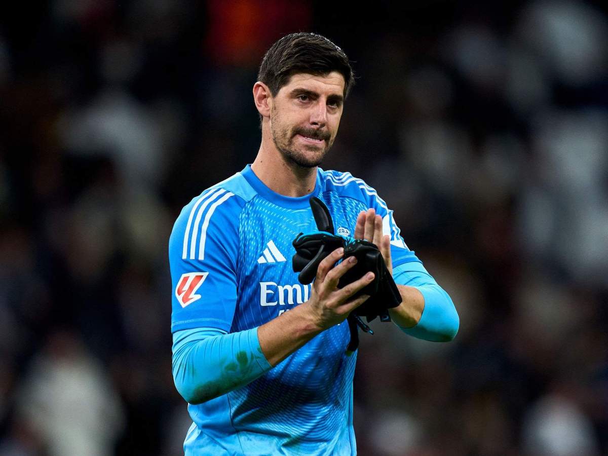 Thibaut Courtois disputando un partido del Real Madrid. Thibaut Courtois disputando un partido del Real Madrid.