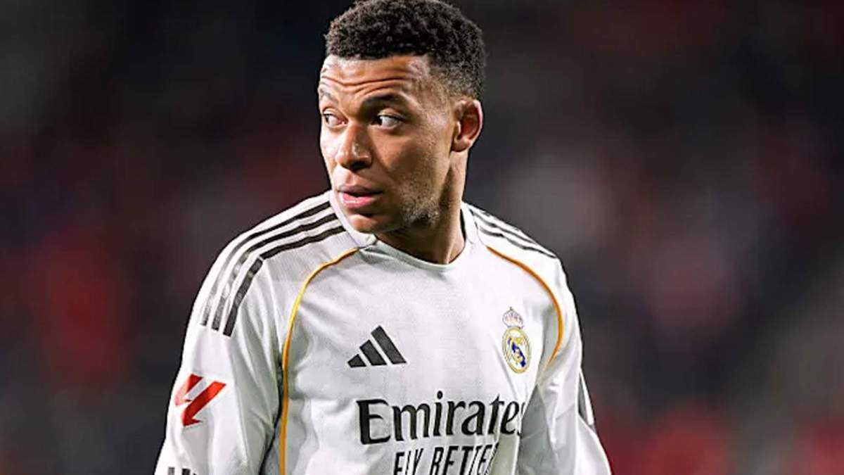 Kylian Mbappé disputando un partido con el Real Madrid. Kylian Mbappé disputando un partido con el Real Madrid.