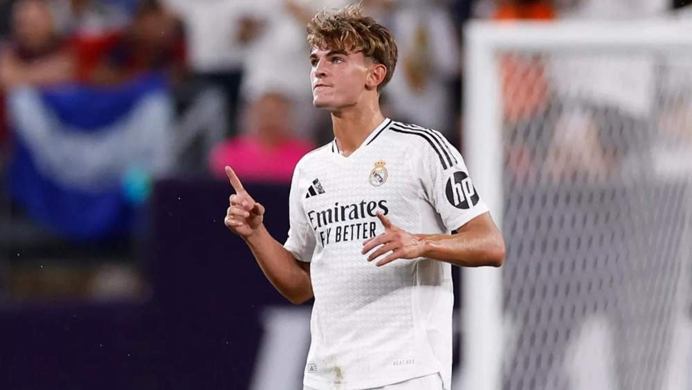 Nico Paz, celebrando un gol con el Real Madrid. Nico Paz, celebrando un gol con el Real Madrid.