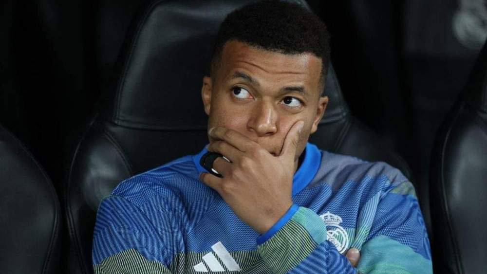 Kylian Mbappé, en el banquillo del Real Madrid Kylian Mbappé, en el banquillo del Real Madrid