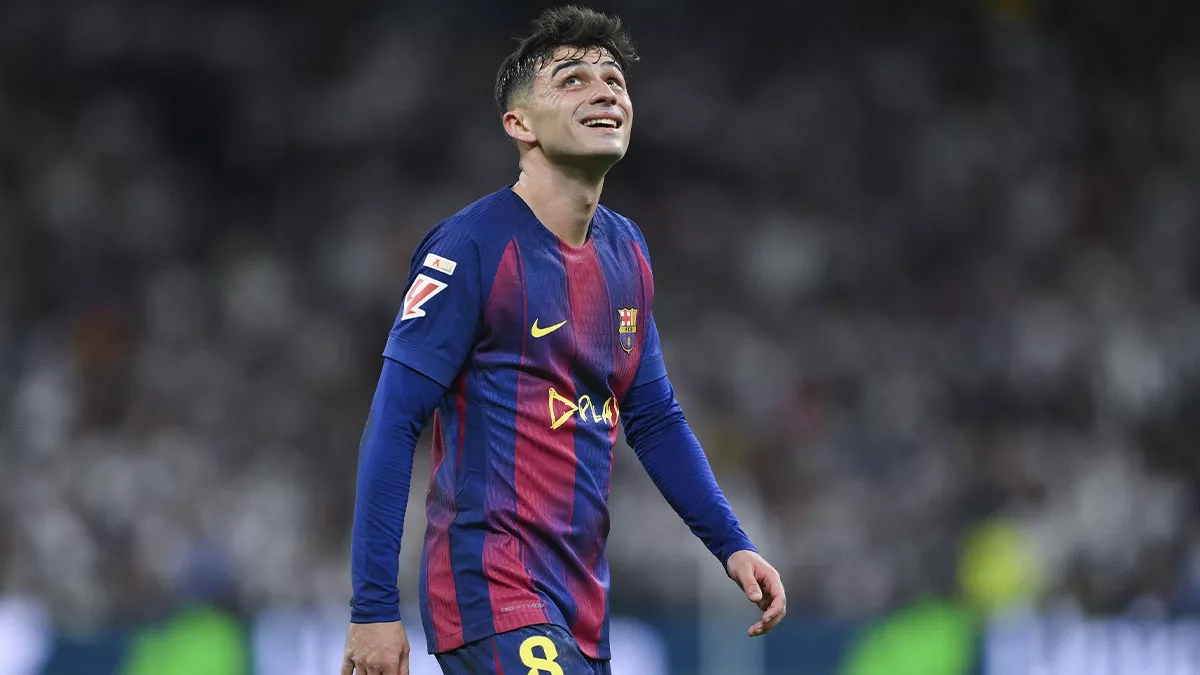 Pedri González jugando un partido con el Barcelona. 