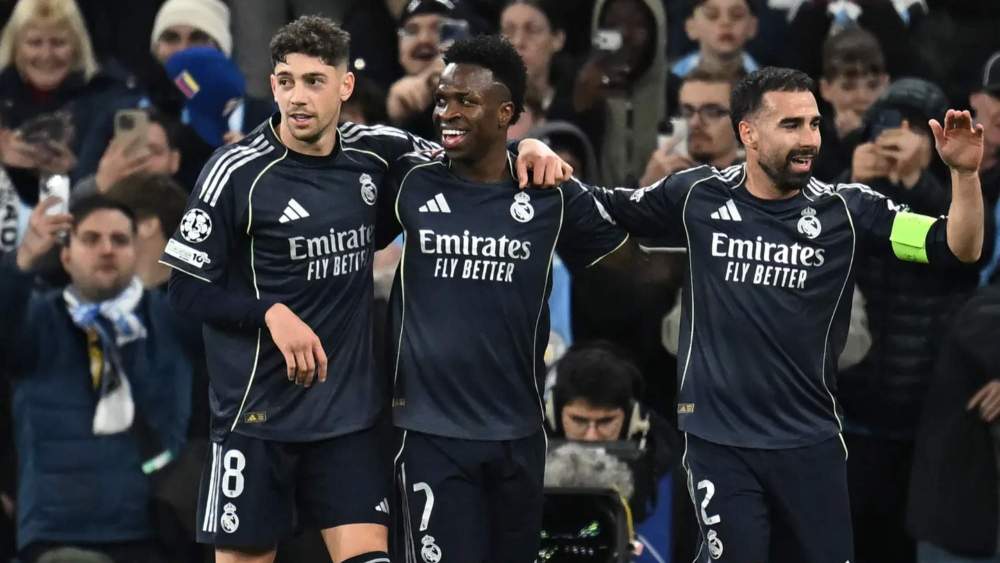 Fede Valverde, Vinicius Junior y Dani Carvajal, celebrando un gol en el duelo de Champions ante el Manchester City en el Etihad. Fede Valverde, Vinicius Junior y Dani Carvajal, celebrando un gol en el duelo de Champions ante el Manchester City en el Etihad.