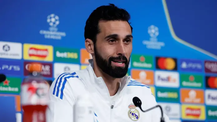  Arbeloa, sobre los pesos pesados del equipo: «En estos dos meses no he sentido tener vacas sagradas»

