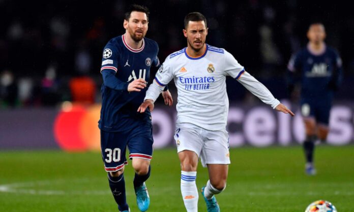 Eden Hazard y Leo Messi, durante un partido entre el Real Madrid y el PSG.