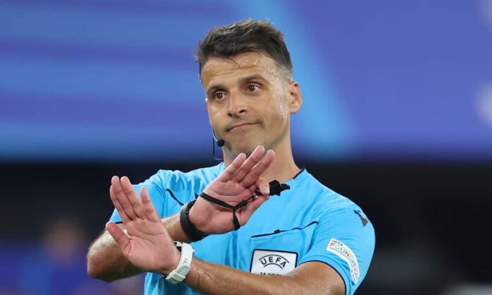 Gil Manzano, árbitro de Primera División.