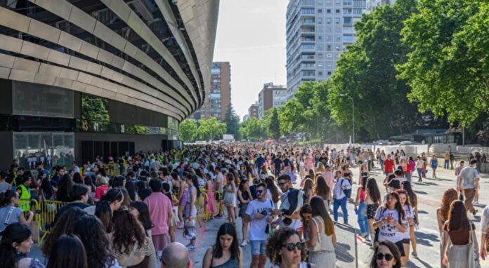 Colas en el Bernabéu para el Real Madrid - Atlético