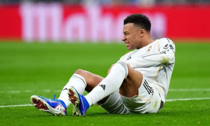 Kylian Mbappé tiene un esguince en su rodilla izquierda: lo confirma el Real Madrid
