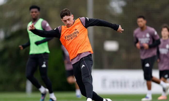 Álvaro Arbeloa tiene cinco bajas para el partido de mañana ante el Atlético de Madrid