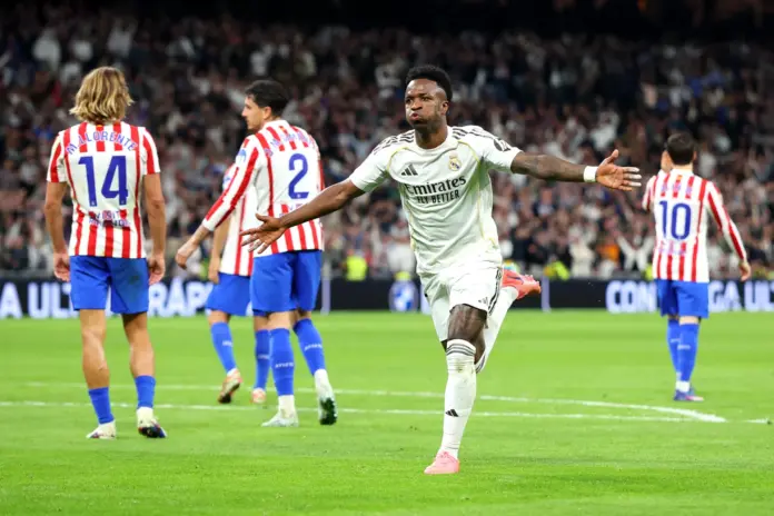 Real Madrid 3-2 Atlético de Madrid: Vinicius manda en la capital y mantiene viva la pelea por LaLiga

