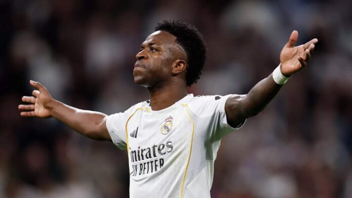 Los médicos del Madrid coinciden: “Lo de Vinicius está fuera de lo normal, su cuerpo aguanta cosas que para otros es imposible” 